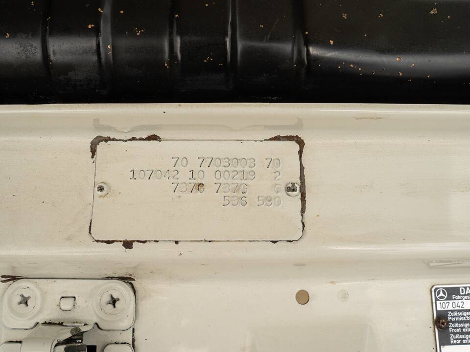 Imagen 86/86 de Mercedes-Benz 280 SL (1977)