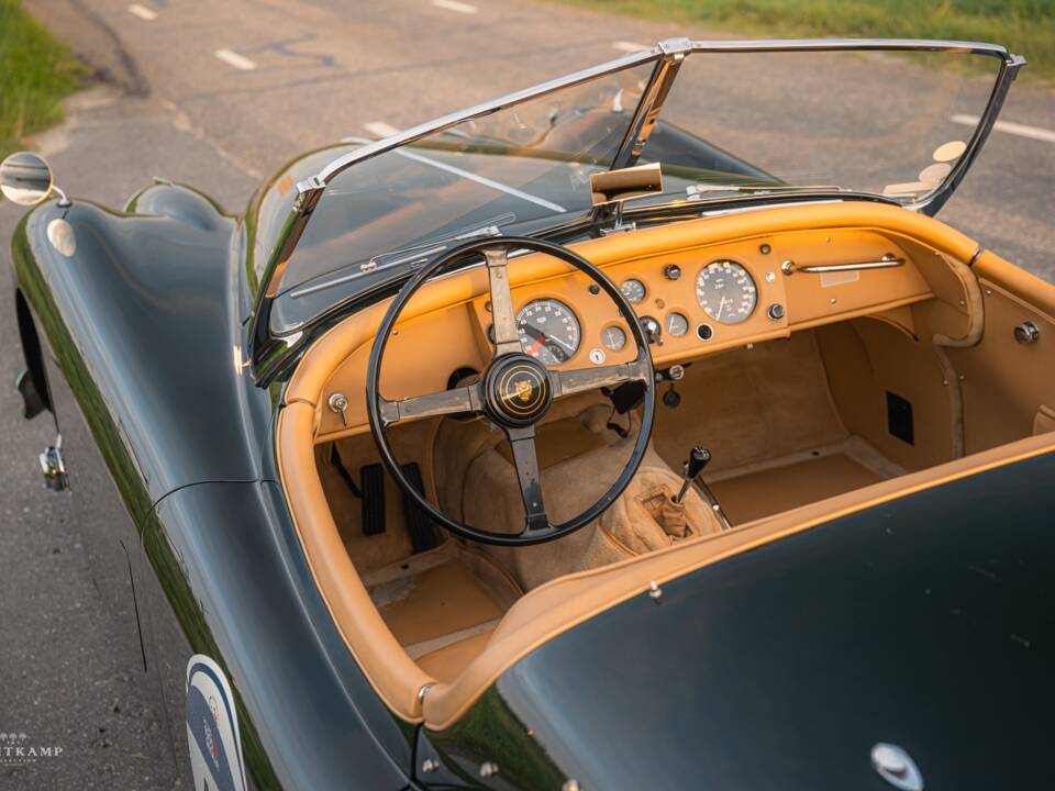 Bild 14/18 von Jaguar 3,4 Liter (1957)