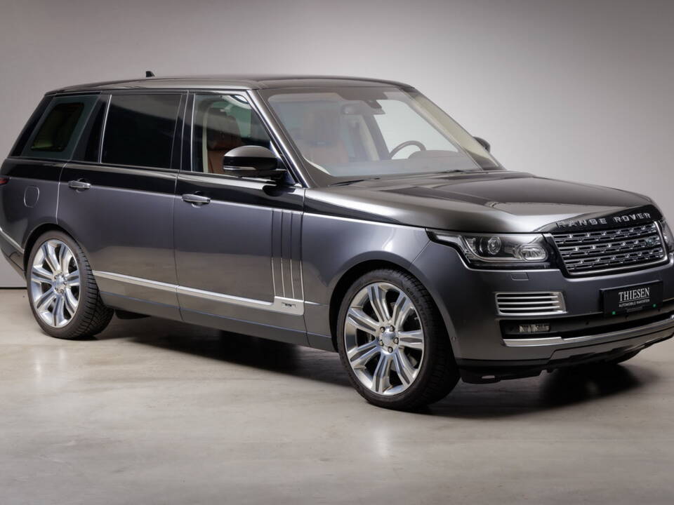 Image 3/34 of Land Rover Range Rover V8 SV Autobiography (2015)