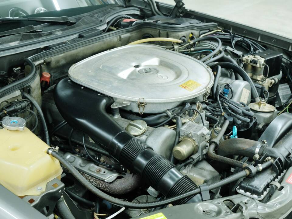 Bild 14/50 von Mercedes-Benz 500 SEL (1983)