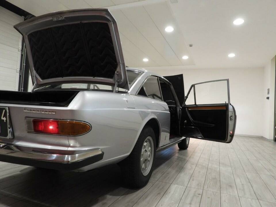 Image 13/15 of Lancia Flavia Coupé 2000 (1972)