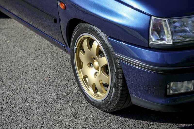 Immagine 6/49 di Renault Clio I Williams (1994)