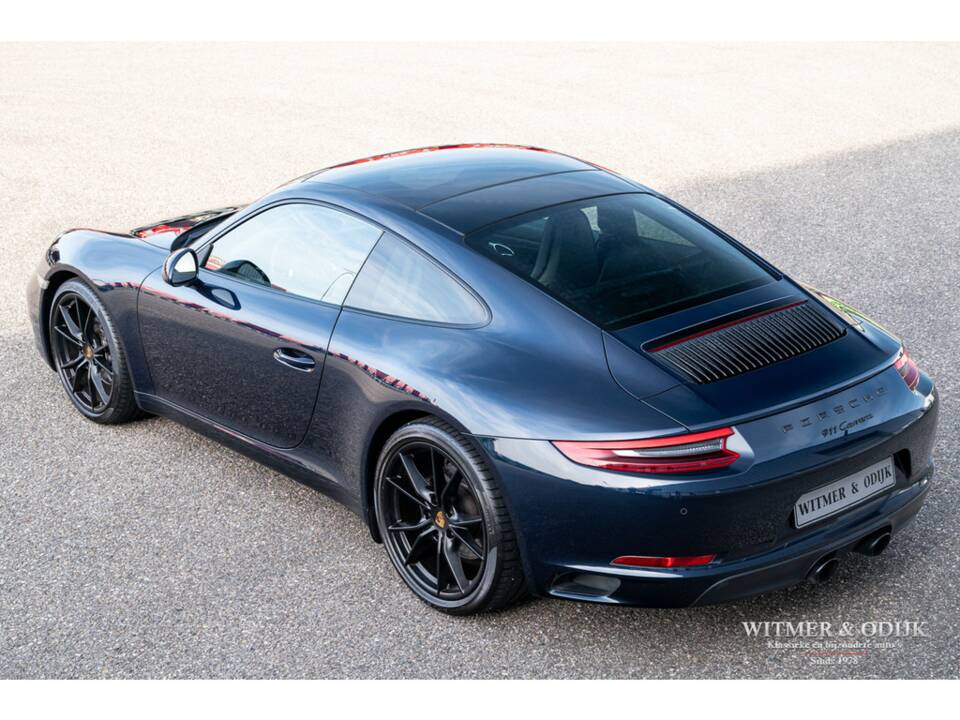 Immagine 4/31 di Porsche 911 Carrera (2018)