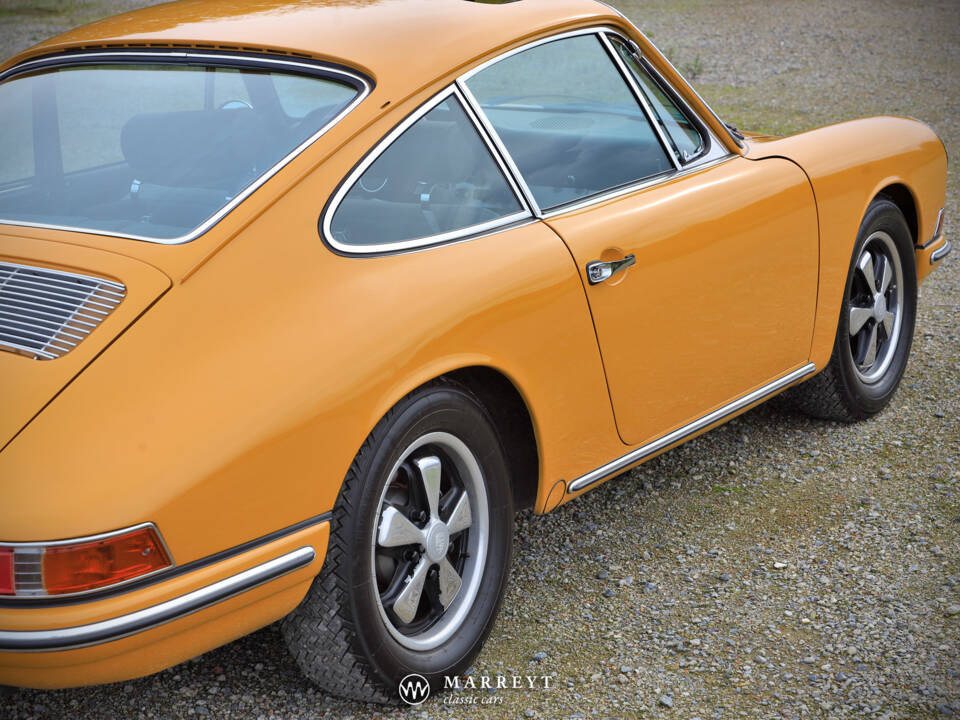 Image 44/46 de Porsche 911 2.0 (1968)