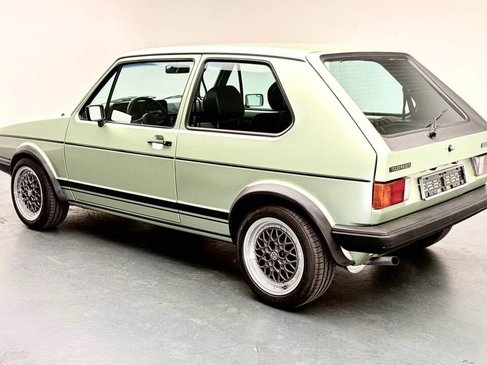 Bild 3/16 von Volkswagen Golf I GTI 1.6 (1980)