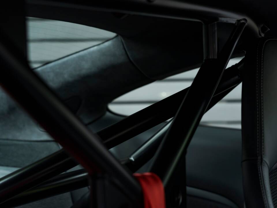 Afbeelding 33/52 van Porsche 911 GT3 (2017)