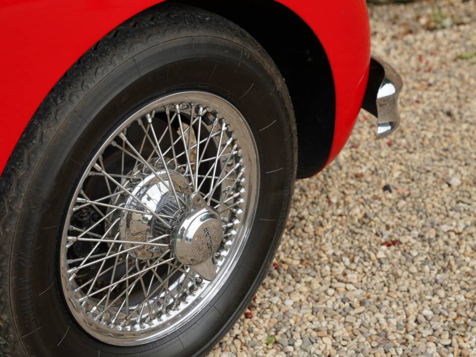 Image 40/50 of Jaguar XK 150 DHC (1960)