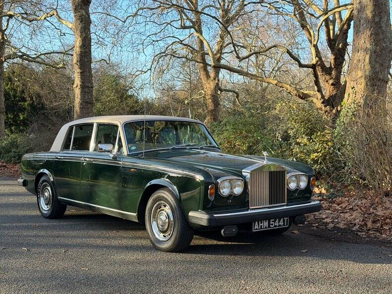 Image 30/50 of Rolls-Royce Silver Shadow II (1979)