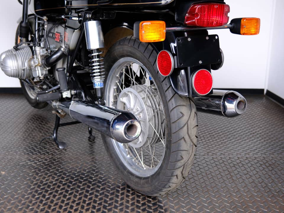 Image 58/91 of BMW R 90 S (1975)