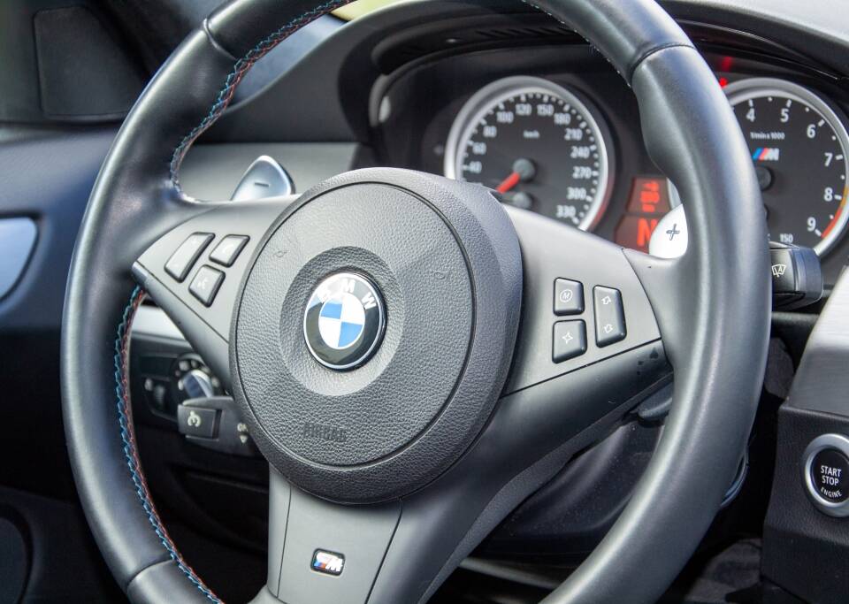 Afbeelding 26/41 van BMW M5 Touring (2008)