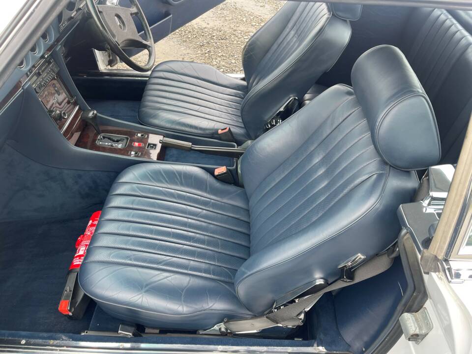 Image 8/12 of Mercedes-Benz 420 SL (1987)