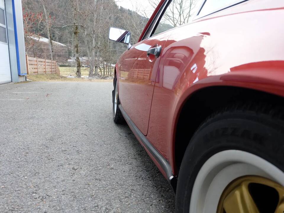 Bild 15/57 von Porsche 911 2.7 S (1975)