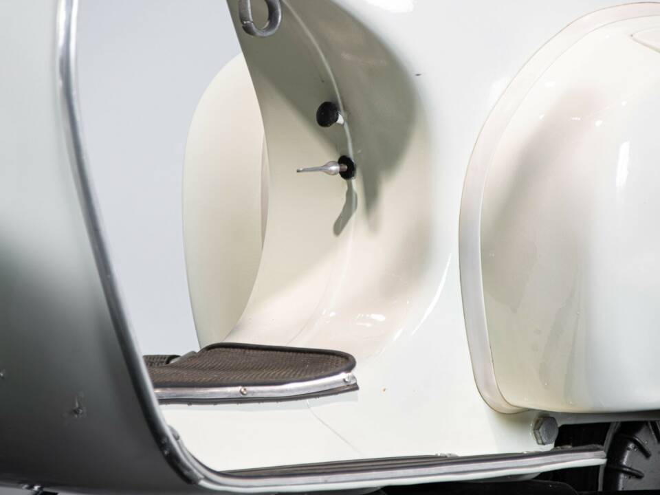 Bild 50/50 von Piaggio DUMMY (1966)