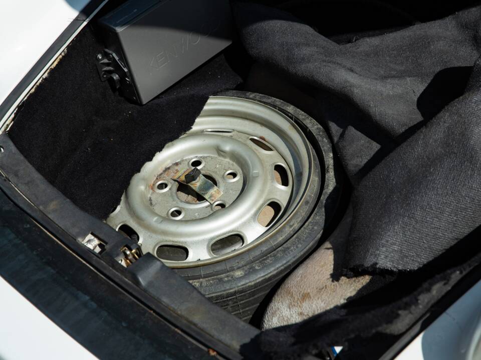 Image 35/35 of Porsche 911 SC 3.0 (1983)