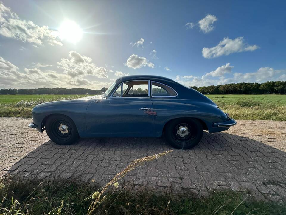 Image 2/14 of Porsche 356 B 1600 (1960)