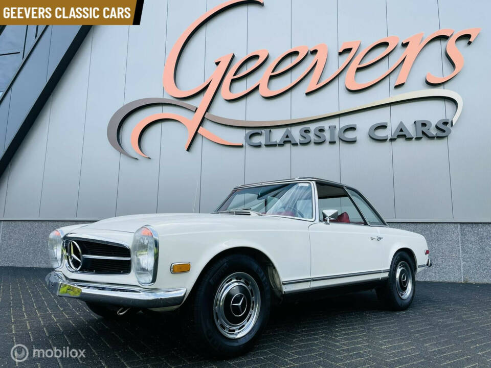 Image 2/20 of Mercedes-Benz 280 SL (1970)