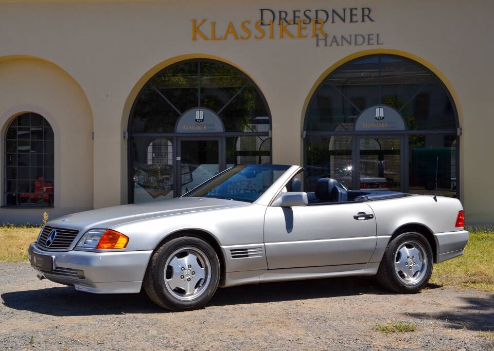 Imagen 2/50 de Mercedes-Benz 300 SL (1991)