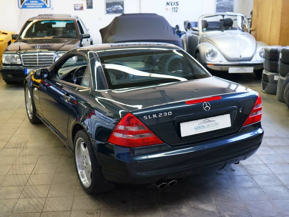 Image 6/25 of Mercedes-Benz SLK 230 Kompressor (1997)