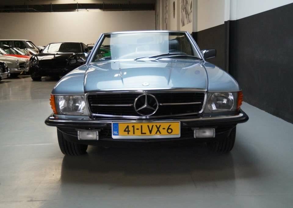 Image 20/41 of Mercedes-Benz 500 SL (1986)