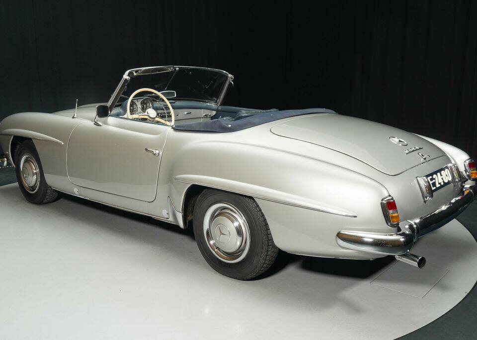 Image 6/8 of Mercedes-Benz 190 SL (1956)