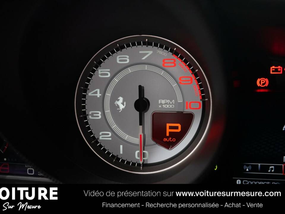 Image 22/50 of Ferrari 488 GTB (2015)