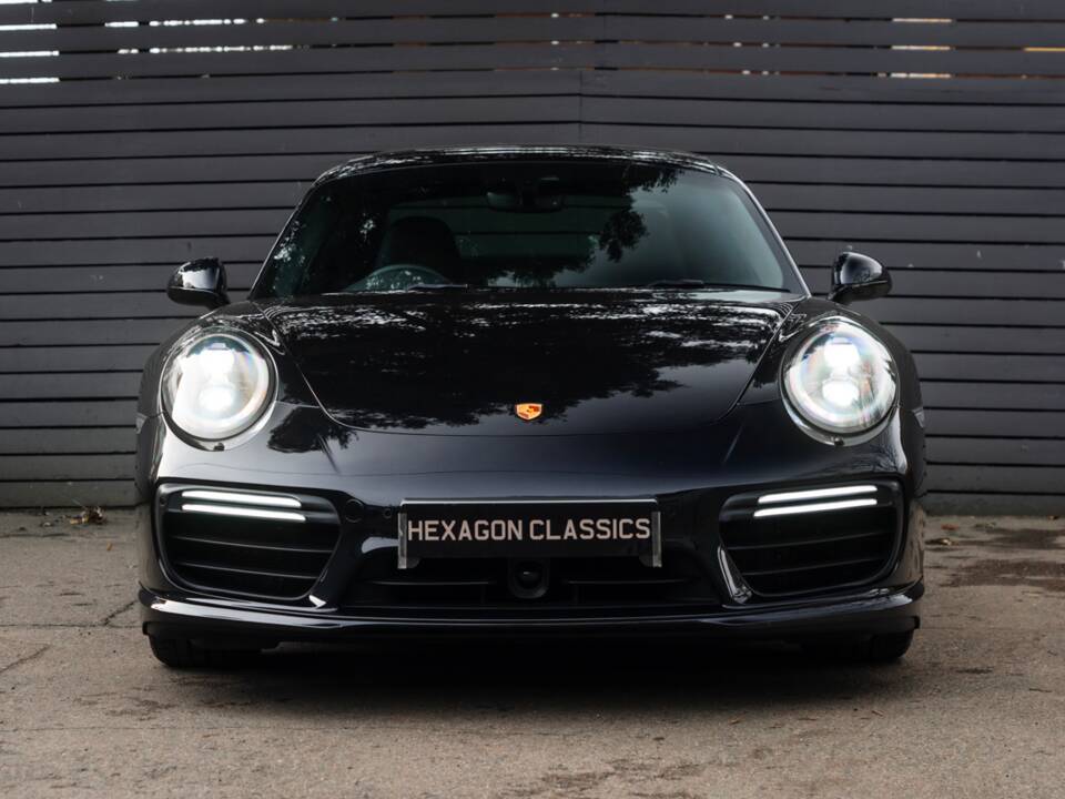 Bild 18/52 von Porsche 911 Turbo S (2017)