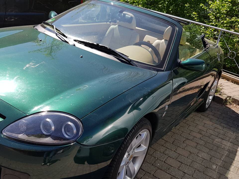 Image 3/4 of MG TF 135 (2002)