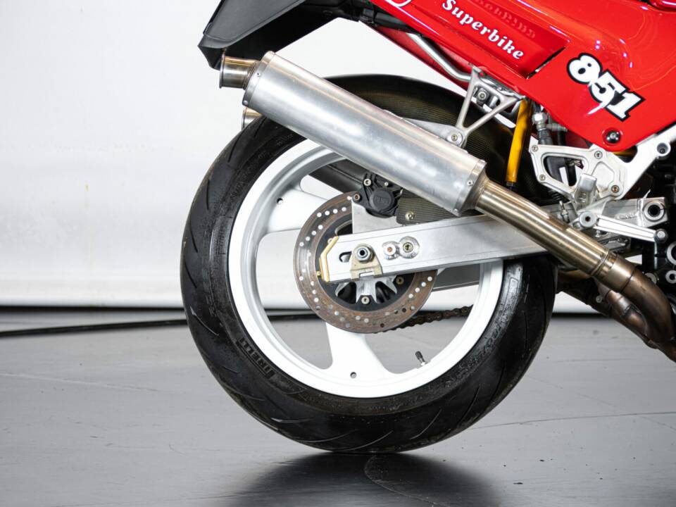 Image 14/50 of Ducati DUMMY (1990)