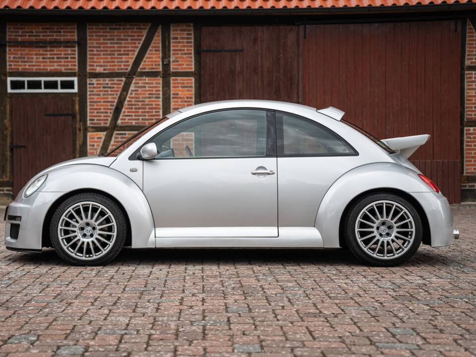Image 11/48 of Volkswagen New Beetle RSI (2003)