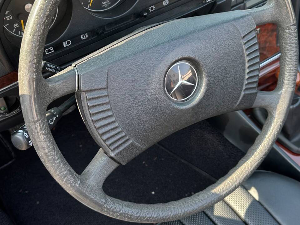 Bild 10/19 von Mercedes-Benz 350 SL (1972)