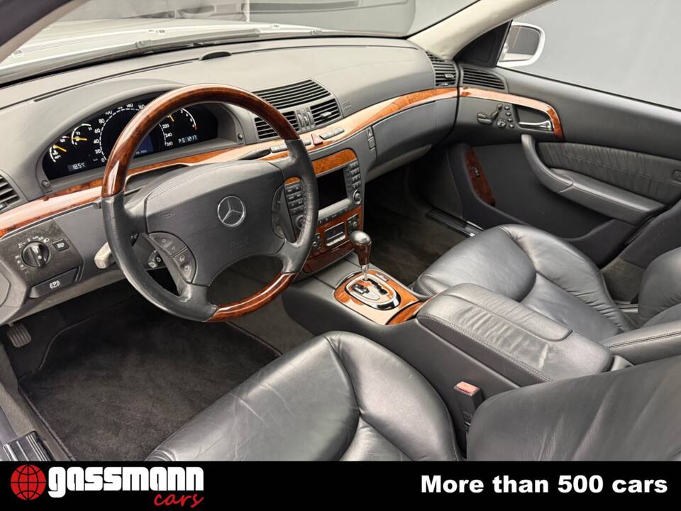 Image 13/15 de Mercedes-Benz S 500 (2002)