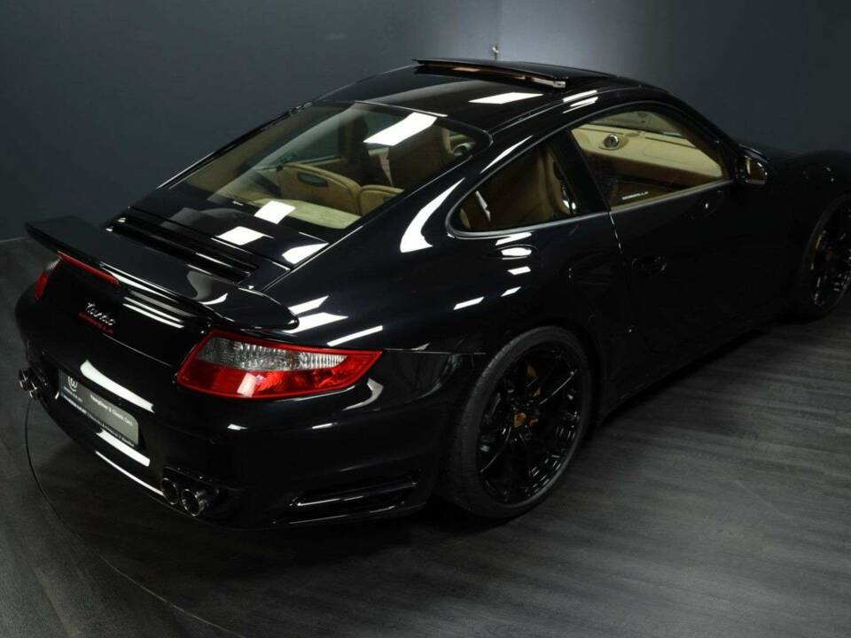 Image 6/30 of Porsche 911 Turbo (2006)