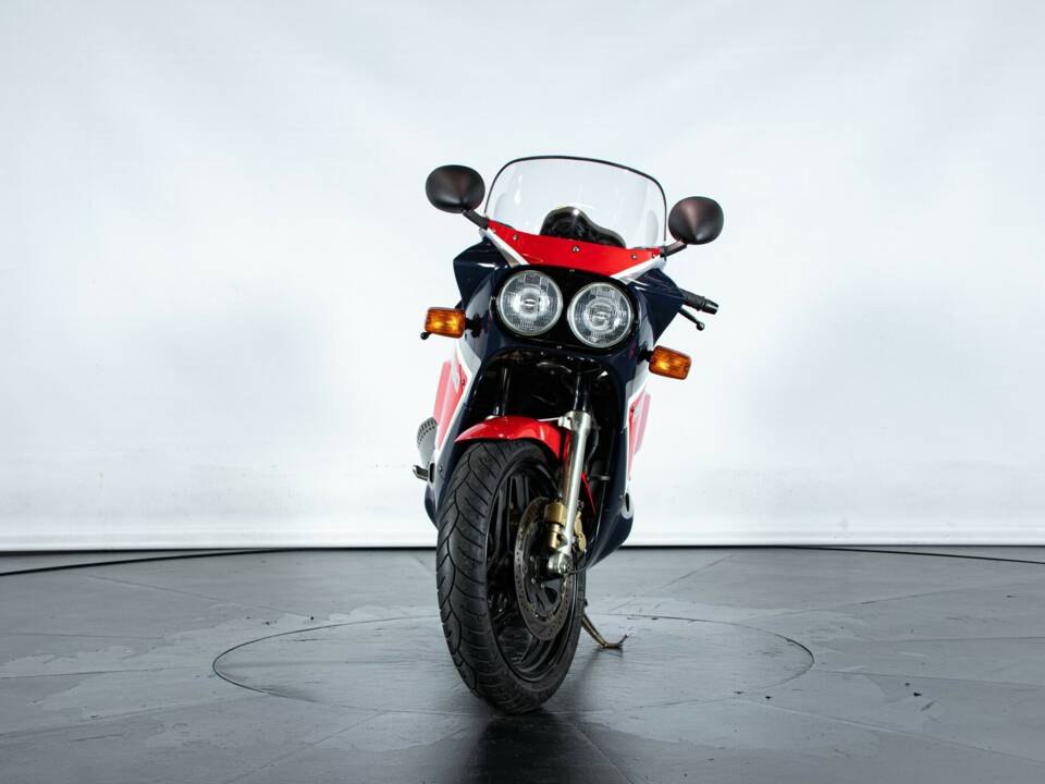 Afbeelding 3/50 van Egli-Suzuki GSX-R 1100 (1986)