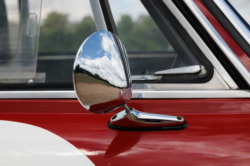 Image 43/50 de Alfa Romeo 1750 GT Veloce (1971)