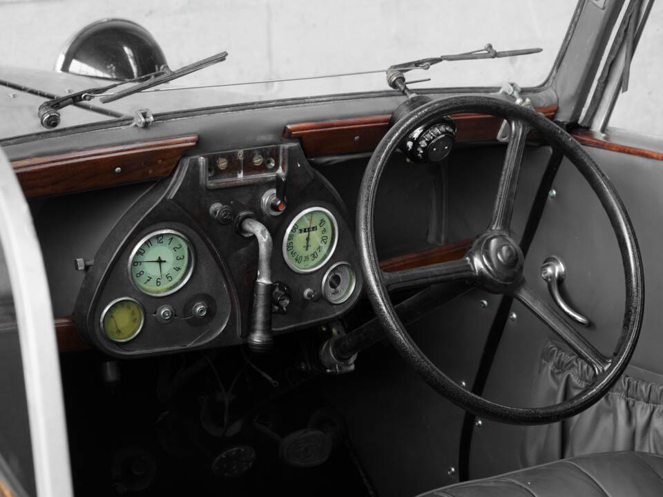 Bild 27/48 von DKW Front Luxus Sport (1937)