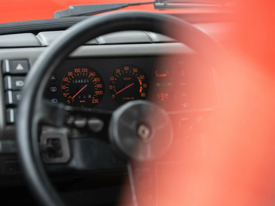 Imagen 51/84 de Renault R 5 Turbo 2 (1984)