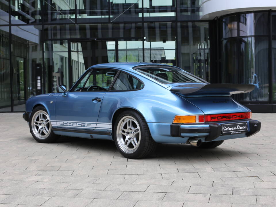 Bild 37/51 von Porsche 911 Carrera 3.2 (1984)