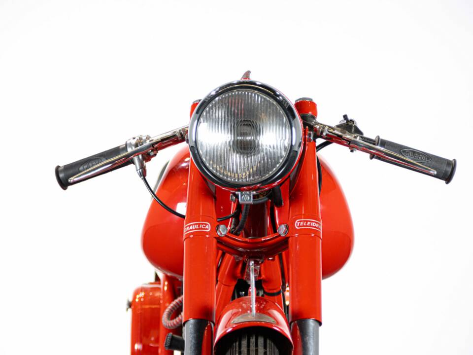 Image 41/50 of Gilera DUMMY (1956)