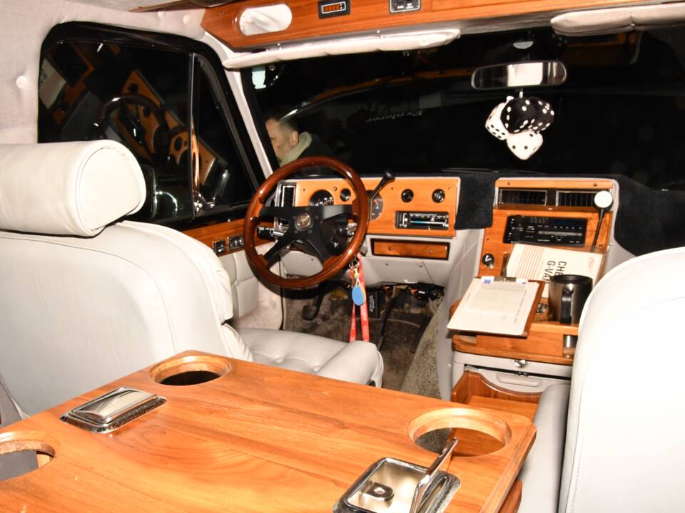 Afbeelding 16/16 van Chevrolet Van (1990)
