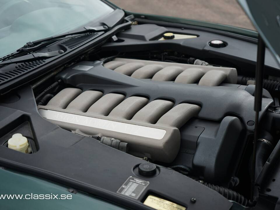 Bild 23/24 von Aston Martin DB 7 Vantage (2000)