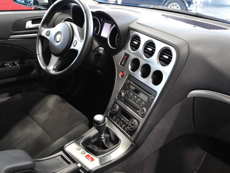 Bild 52/52 von Alfa Romeo 159 1.8 TBi 16V (2010)