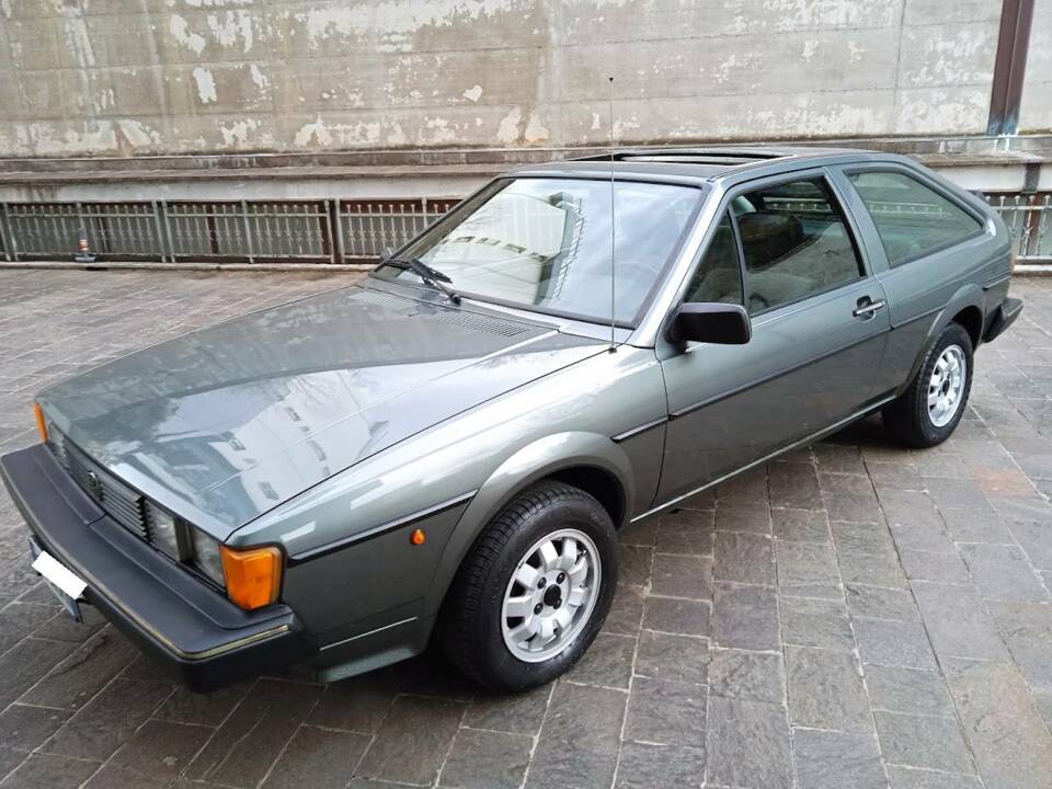 Image 42/67 de Volkswagen Scirocco II GT (1984)