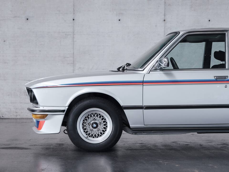 Bild 24/50 von BMW M 535i (1979)