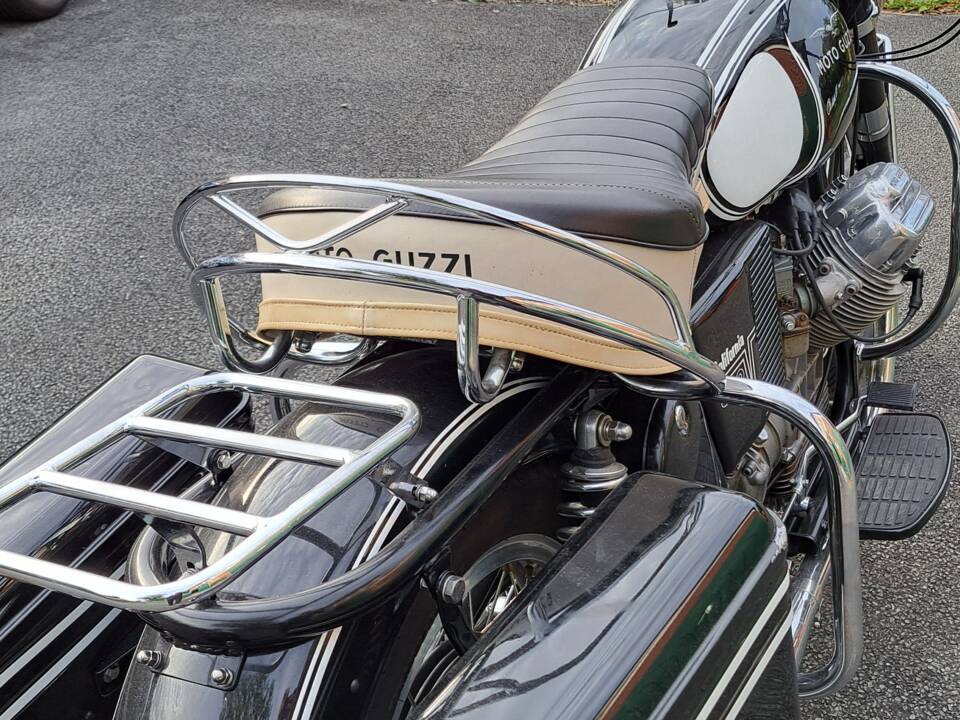 Bild 13/20 von Moto Guzzi DUMMY (1973)