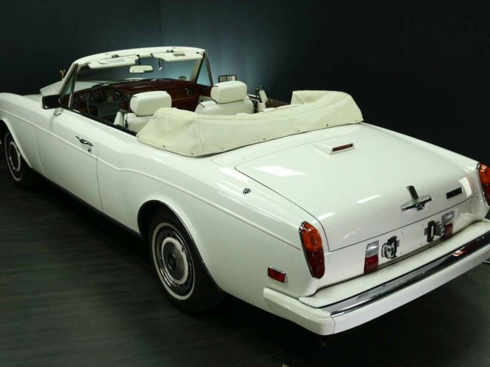 Image 47/50 of Rolls-Royce Corniche III (1991)