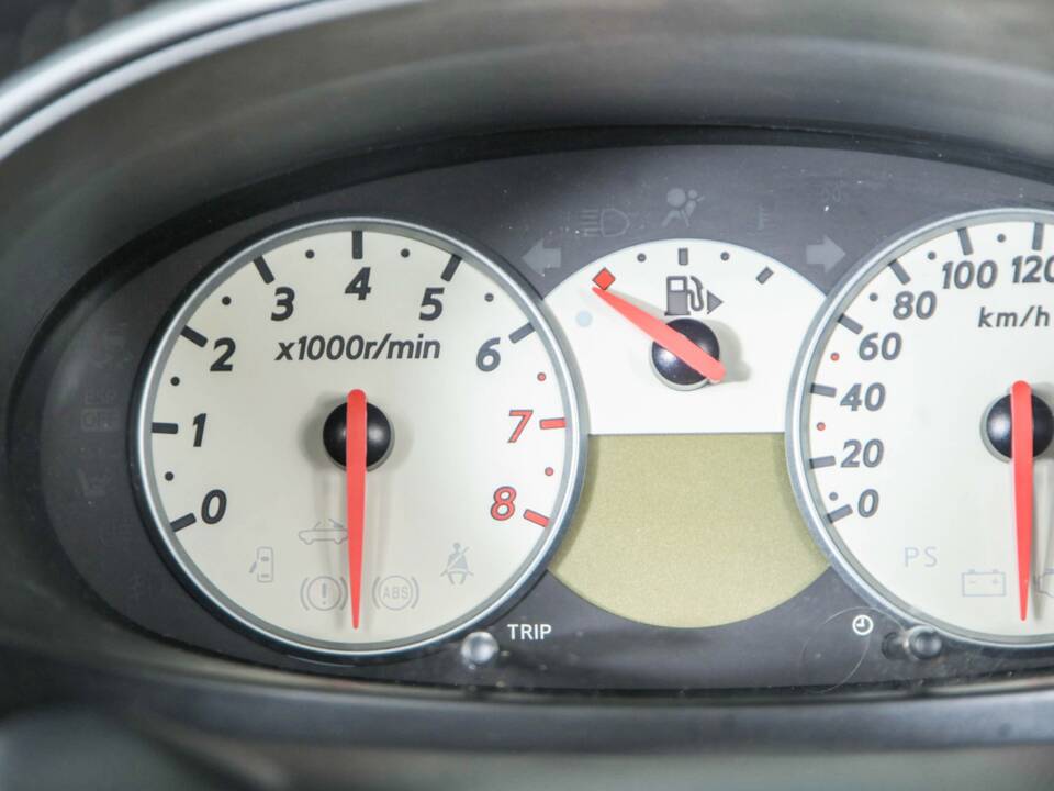 Image 12/47 of Nissan Micra C+C 1.6 (2008)