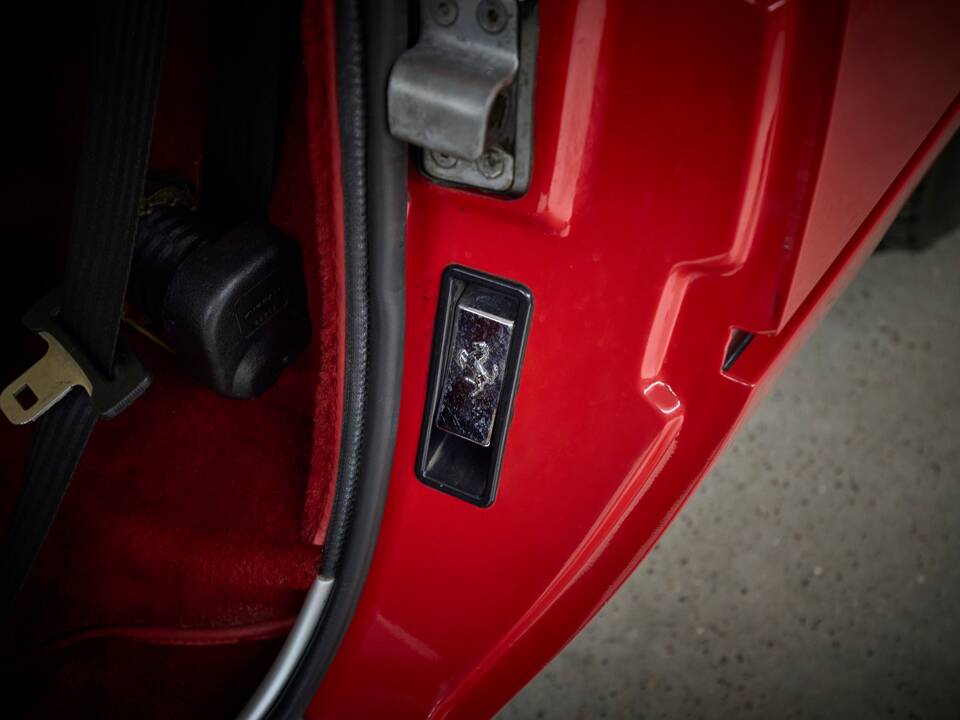 Afbeelding 26/100 van Ferrari 208 GTB Turbo (1982)