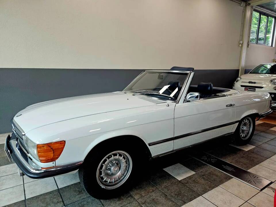 Image 3/15 de Mercedes-Benz 350 SL (1972)
