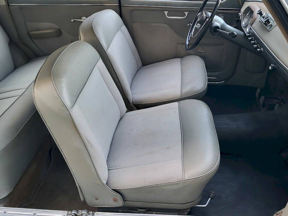 Image 30/45 of Lancia Appia (1962)