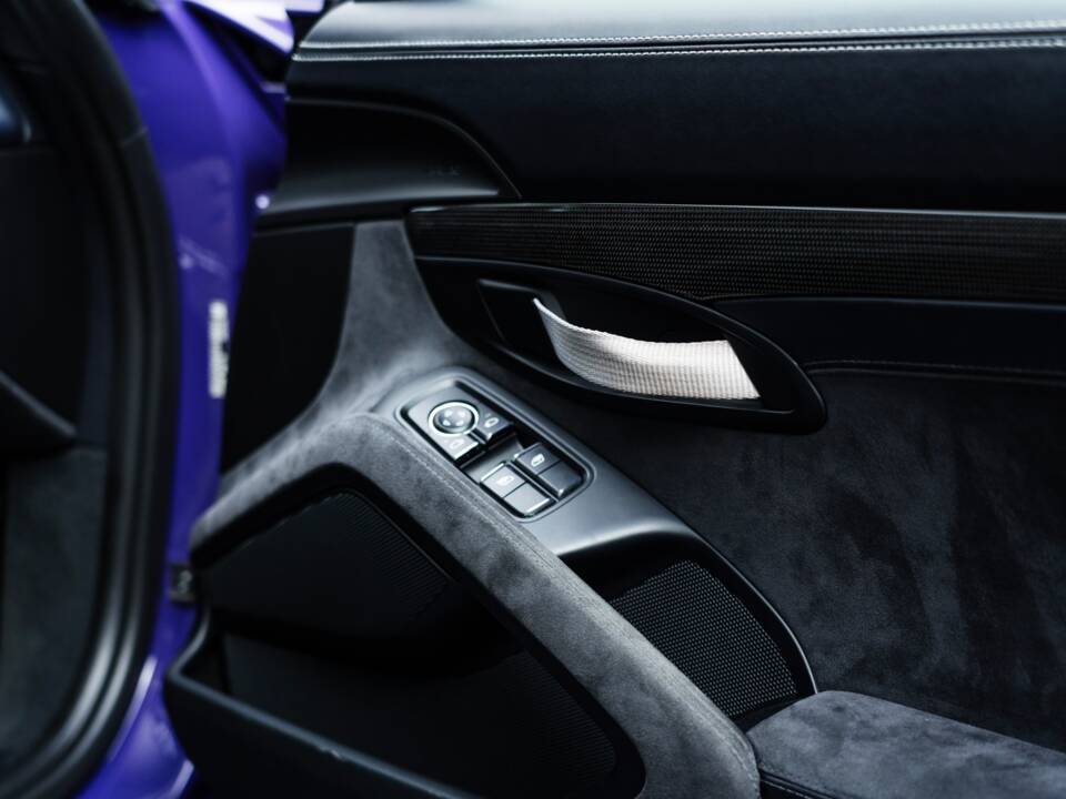 Bild 53/69 von Porsche 911 GT3 RS (2016)